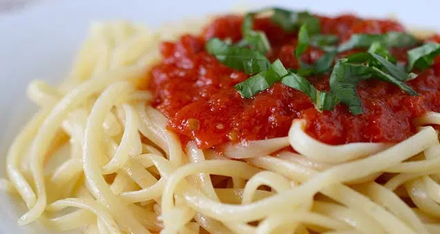 Spaghetti à la sauce tomate