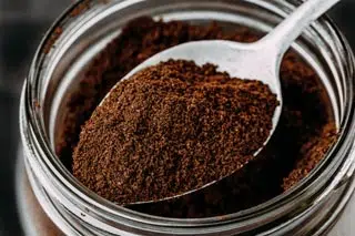 Marc de café géranium