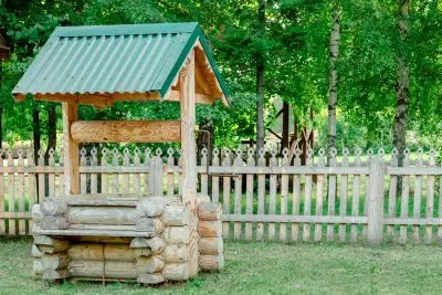 Quelles démarches effectuer pour construire un puits dans son jardin ?