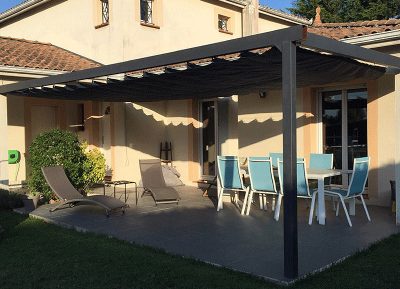 Créer une terrasse agréable et bien ombragée