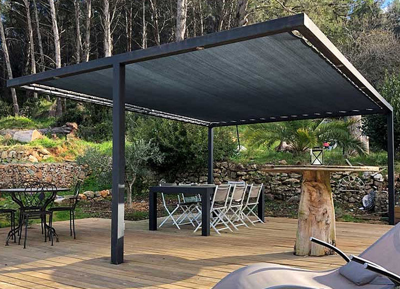 Toile d'ombrage sur mesure.