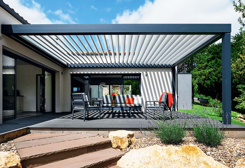 Pergola à l'abri des vents © Concept Alu